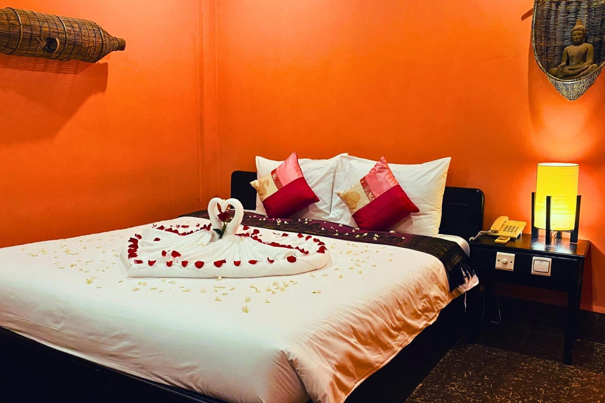 Golden Butterfly Villa Siem Reap Exterior foto