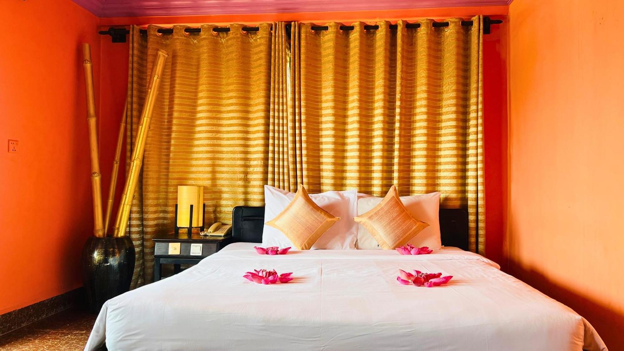 Golden Butterfly Villa Siem Reap Exterior foto